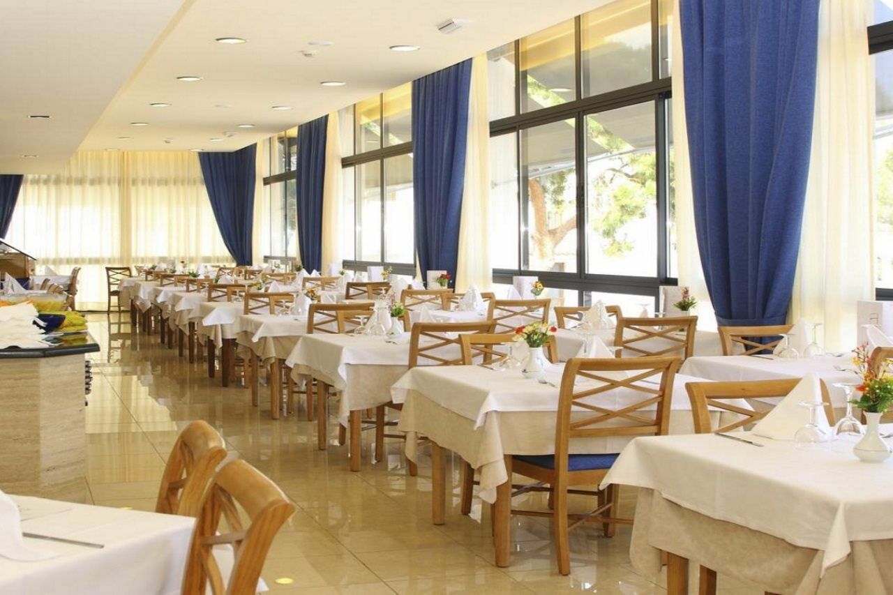 因图洛特尔埃斯梅拉达花园酒店 Cala D´Or 外观 照片