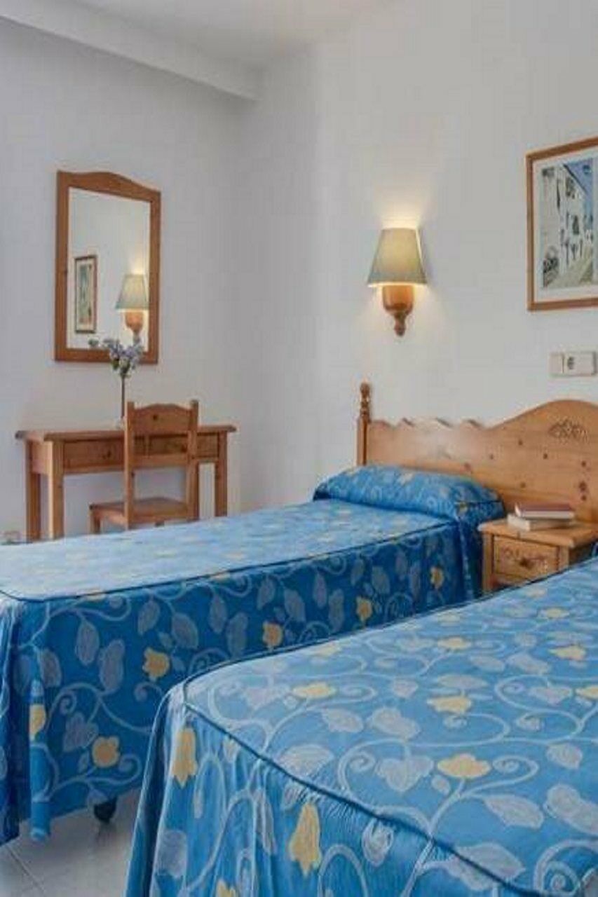因图洛特尔埃斯梅拉达花园酒店 Cala D´Or 外观 照片